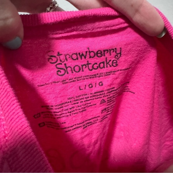 Strawberry Shortcake and Friends Character Pink T-shirt Large - Picture 4 of 4